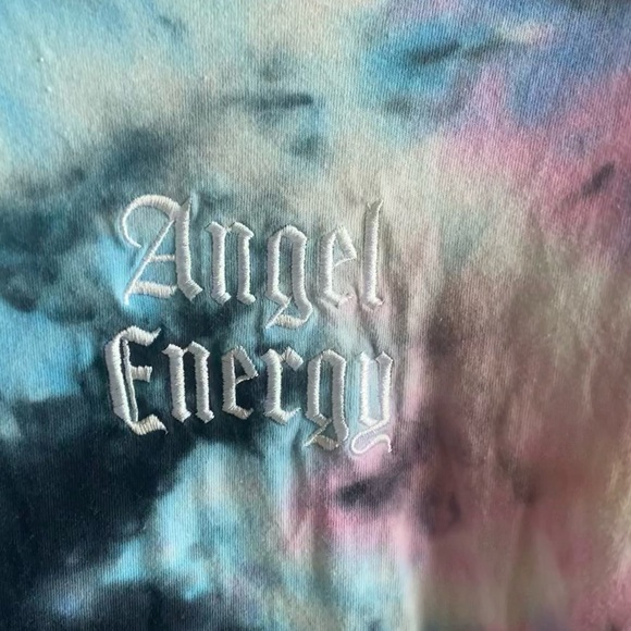 Rue 21 T-Shirt - Picture 2 of 4